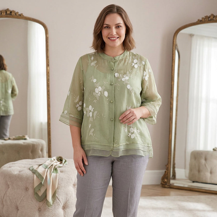 Nellie™ | Elegant Top with Embroidered Flowers