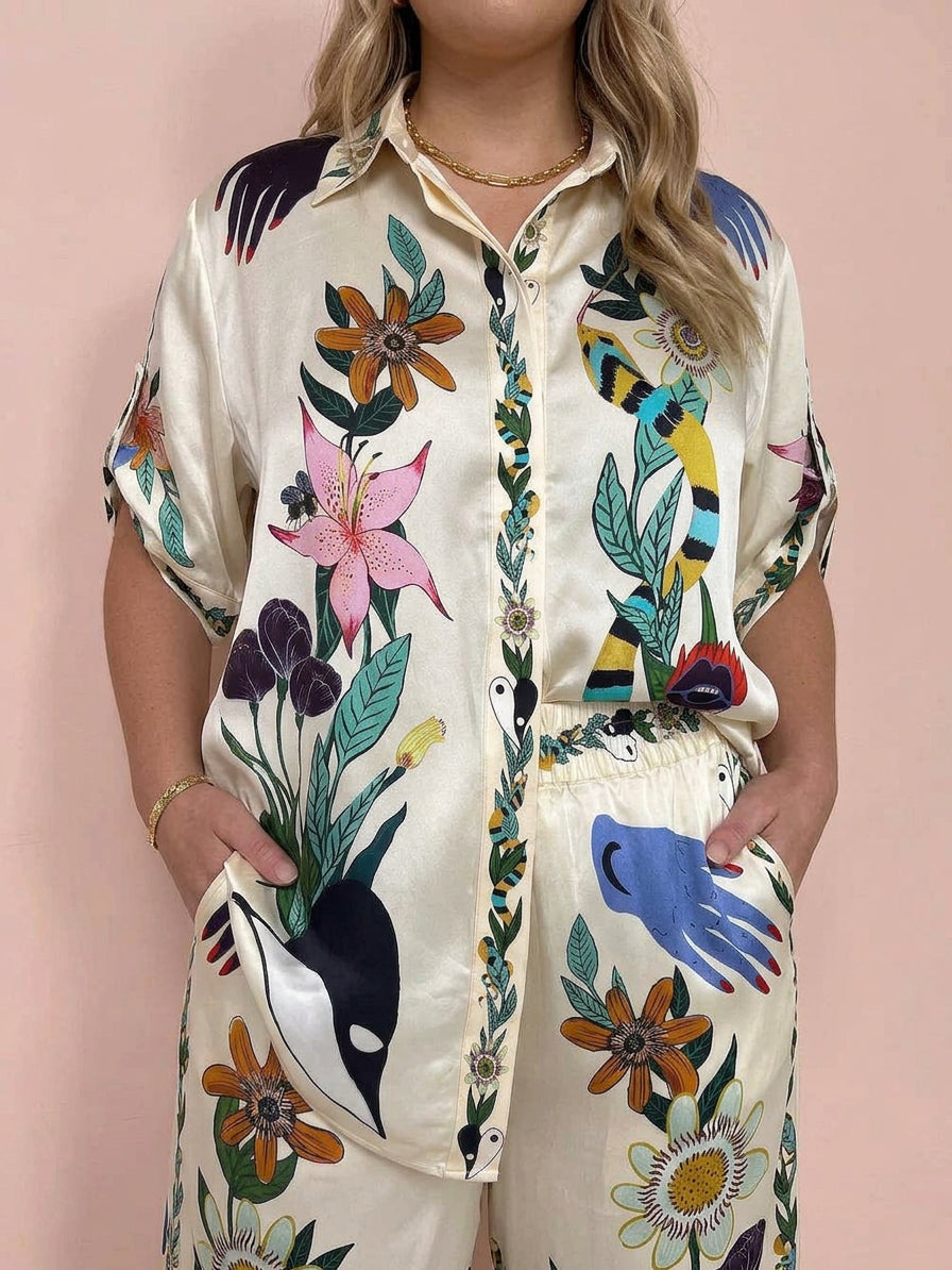 Nika | Resort Vibes unique print shirt & trousers set Fit