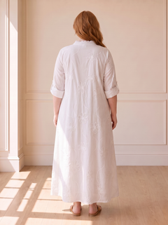 Bobbie floral maxi dress in white, back view