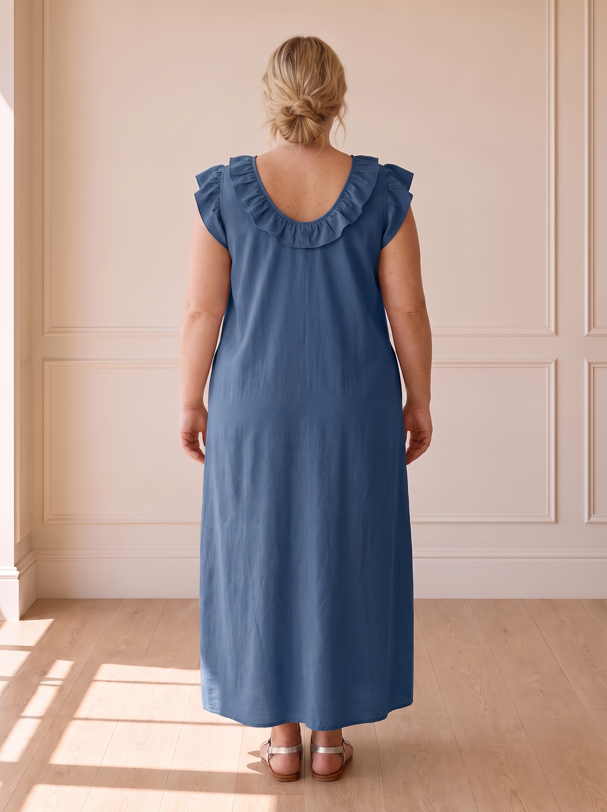 Élina Flowing Boho Dress in Blue, back view