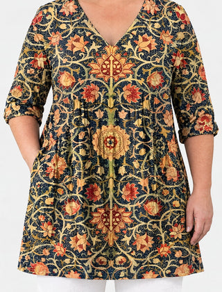 Lilian long blouse front view on a plus-size model