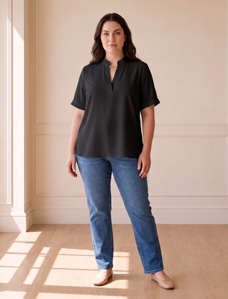 Margot chic V-neck blouse in black, front view