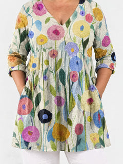 Nellie long blouse front view on a plus-size model